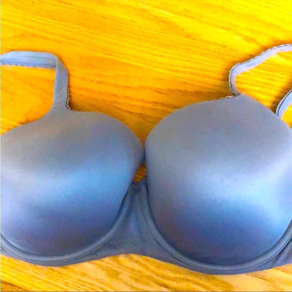 38 DDD Victoria Secret Lined Demi